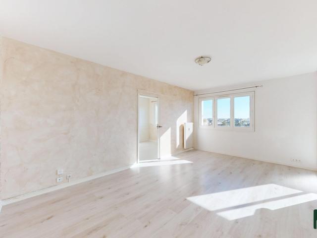 Appartement 4 pièces 82 m²