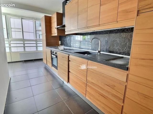 Appartement 4 pièces 82 m²