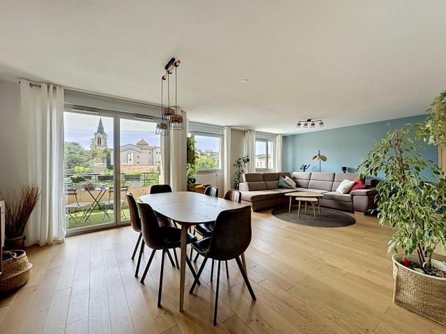Appartement 4 pièces 82 m²