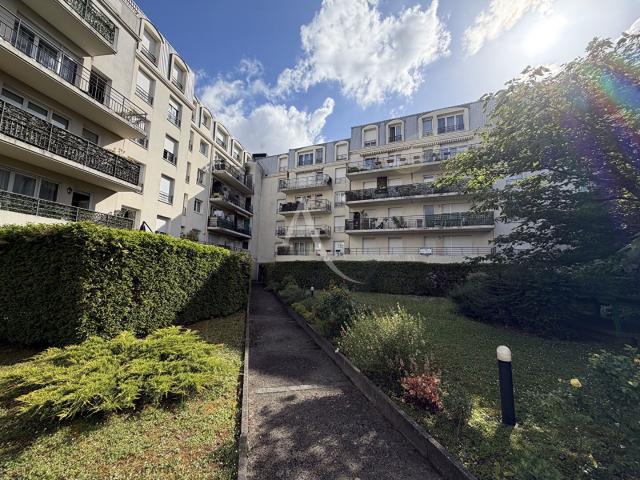 Appartement 4 pièces 82 m²