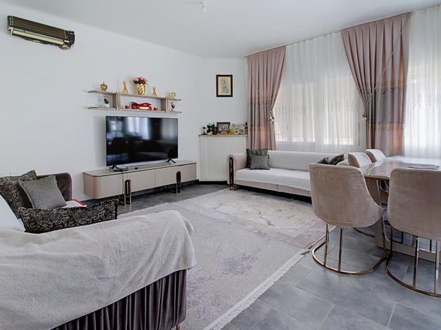 Appartement 4 pièces 82 m²