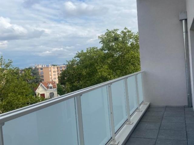 Appartement 4 pièces 82 m²