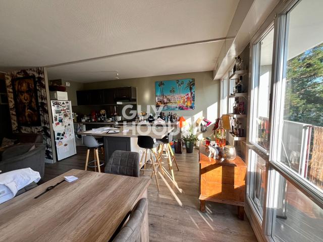 Appartement 4 pièces 82 m²