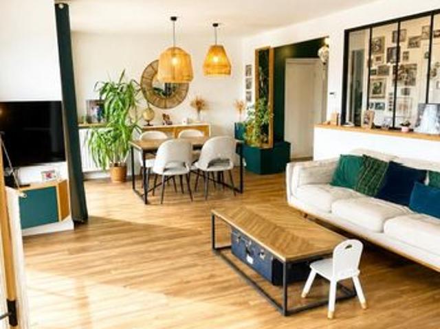 Appartement 4 pièces 82 m²