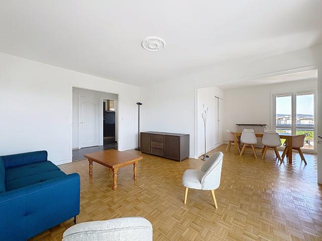 Appartement 4 pièces 82 m²