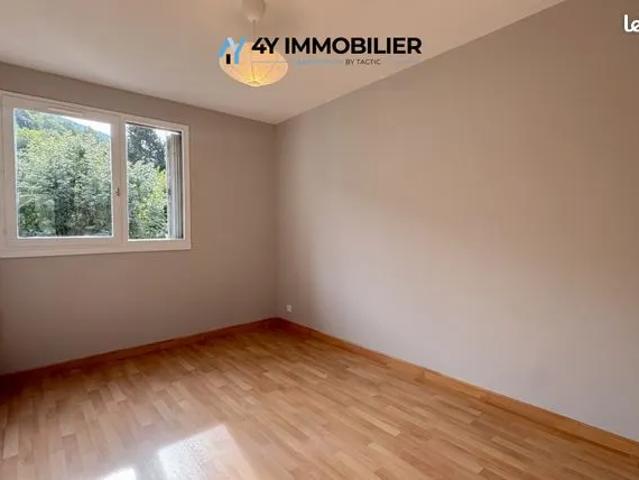 Appartement 4 pièces 82 m²