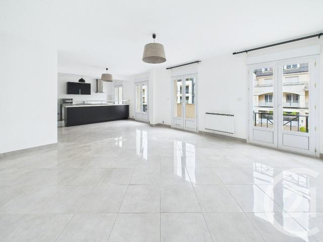 Appartement 4 pièces 82 m²