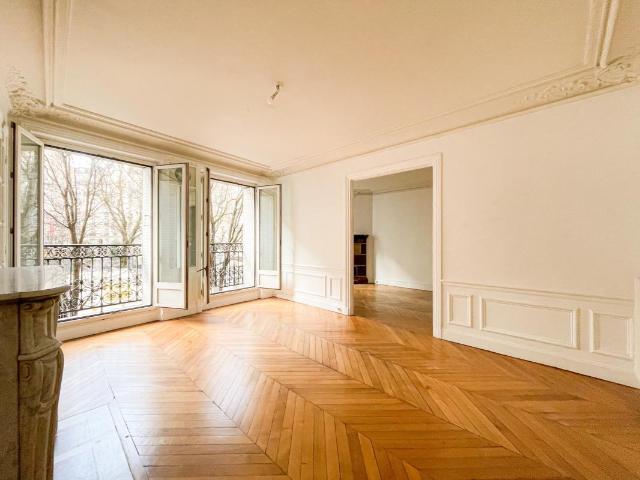 Appartement 4 pièces 82 m²