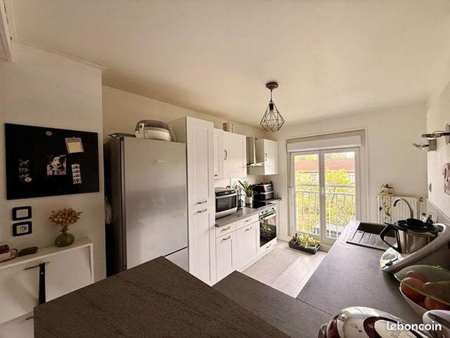 Appartement 4 pièces 82 m²