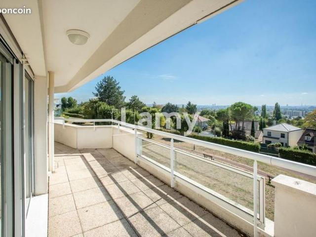 Appartement 4 pièces 82 m²
