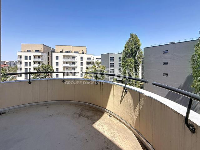 Appartement 4 pièces 82 m²