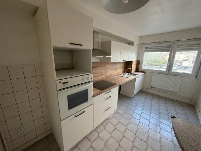 Appartement 4 pièces 82 m²