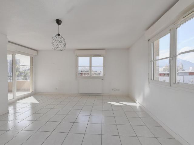 Appartement 4 pièces 82 m²