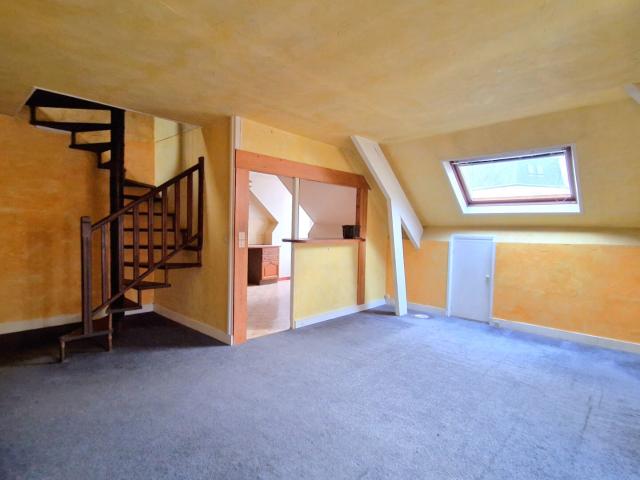 Appartement 4 pièces 82 m²