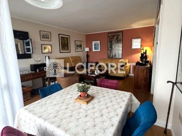 Appartement 4 pièces 82 m²