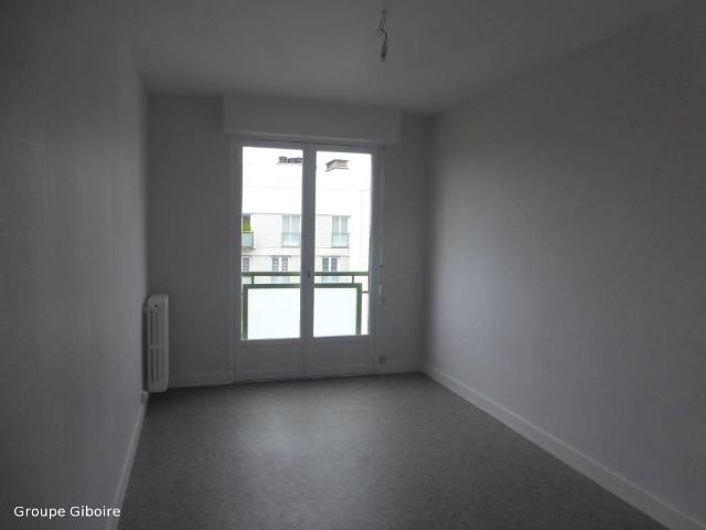 Appartement 4 pièces 82 m²