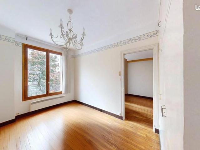 Appartement 4 pièces 82 m²