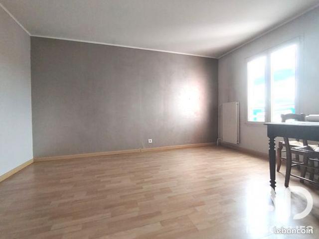 Appartement 4 pièces 82 m²