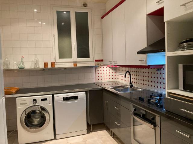 Appartement 4 pièces, 87 m² à louer à Toulon 83000