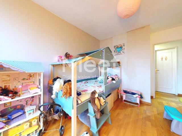 Appartement 4 pièces, 87 m² à louer à Élancourt 78990