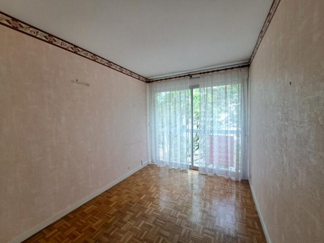 Appartement 4 pièces, 87 m² à louer à Soissons 02200