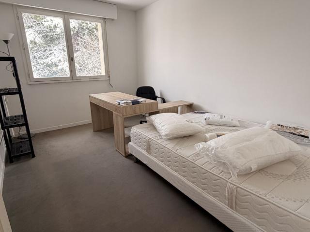 Appartement 4 pièces, 87 m² à louer à Soisy sur Seine 91450