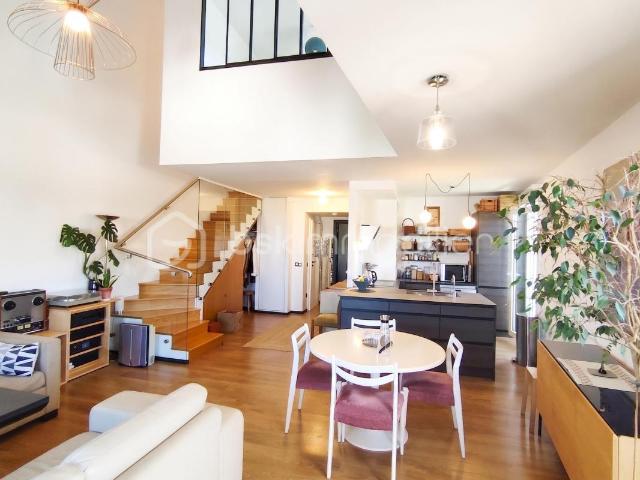 Appartement 4 pièces 87 m²