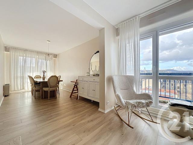 Appartement 4 pièces 87 m²
