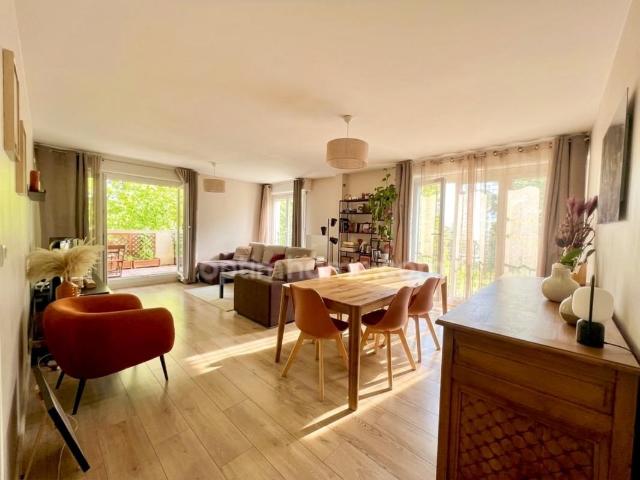 Appartement 4 pièces 87 m²