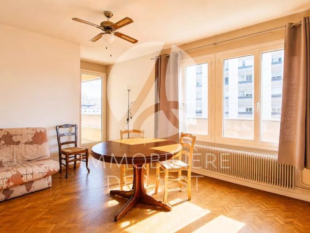 Appartement 4 pièces 87 m²
