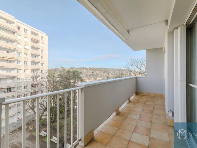 Appartement 4 pièces 87 m²