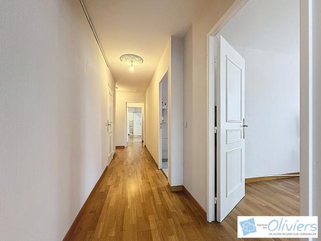 Appartement 4 pièces 87 m²