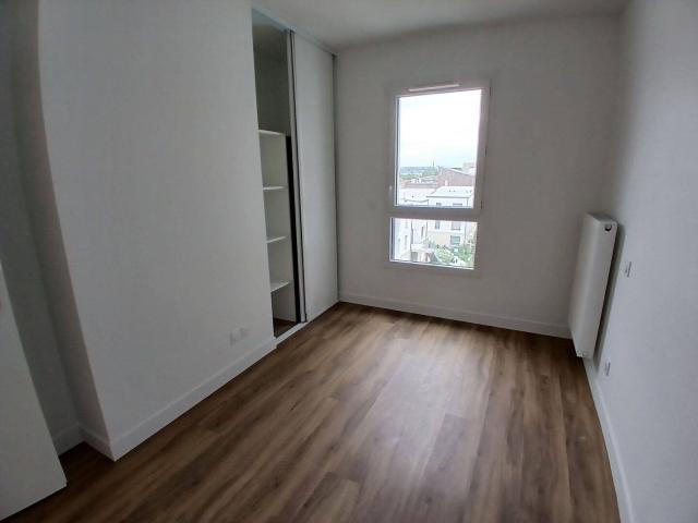 Appartement / 4 pièces / 84.46 m2
