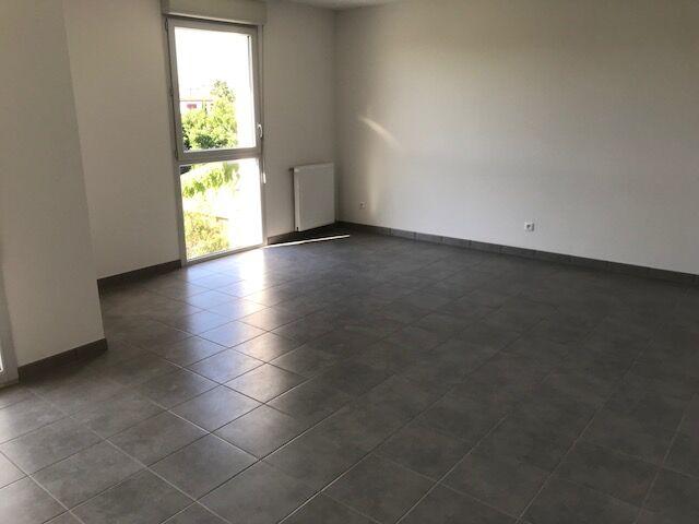Appartement 4 pièces, 84 m² à louer à Cenon 33150