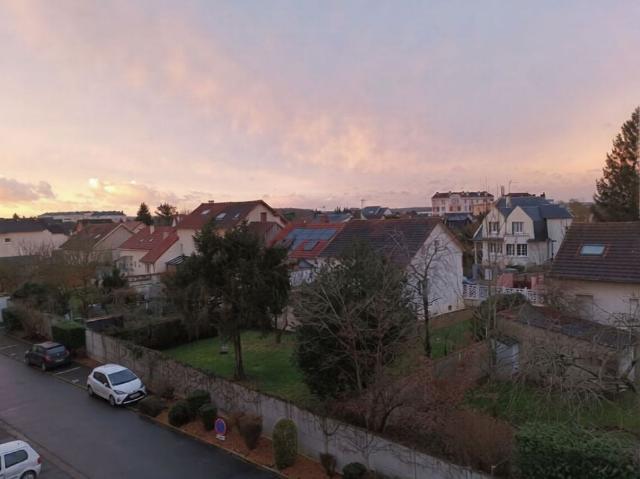 Appartement 4 pièces, 84 m² à louer à Chartres 28000