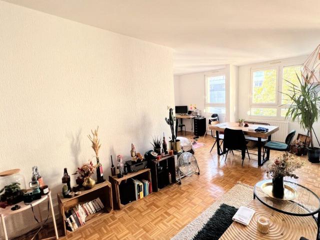 Appartement 4 pièces, 84 m² à louer à Lyon 7 69007
