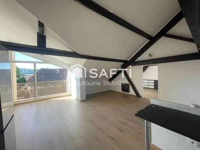 Appartement 4 pièces, 84 m² à louer à Saône 25660