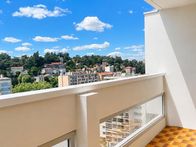 Appartement 4 pièces, 84 m² à louer à Saint Étienne 42000
