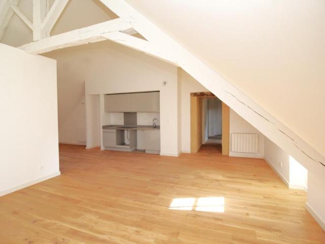 Appartement 4 pièces 84 m²