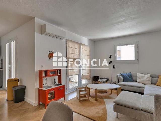 Appartement 4 pièces 84 m²