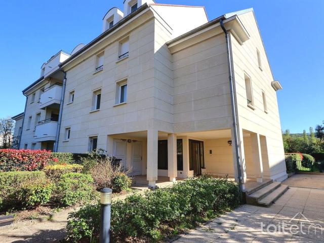 Appartement 4 pièces 84 m²