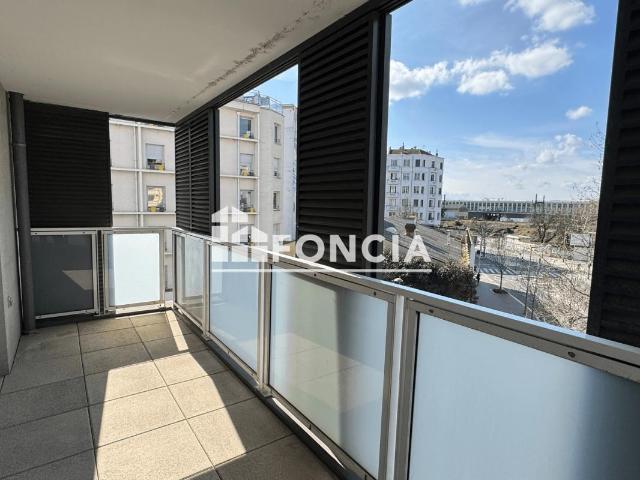 Appartement 4 pièces 84 m²