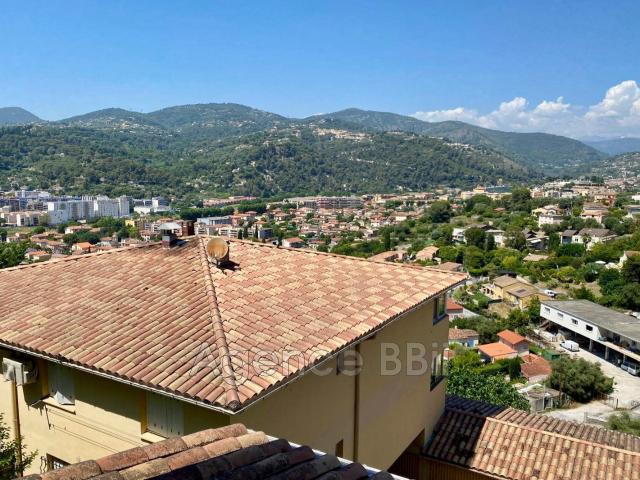 Appartement 4 pièces 84 m²