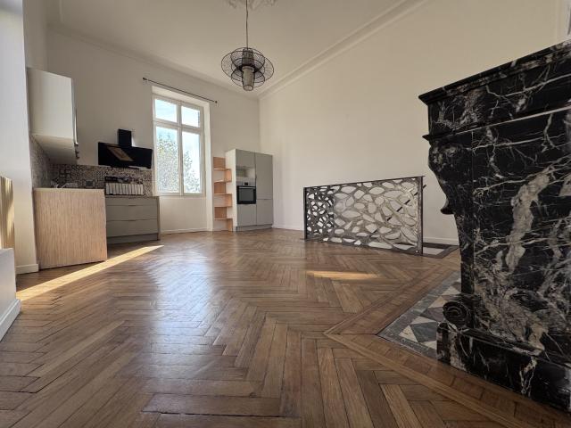 Appartement 4 pièces 84 m²
