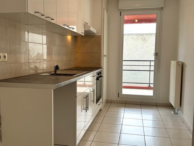 APPARTEMENT 4 pièces 84 m²