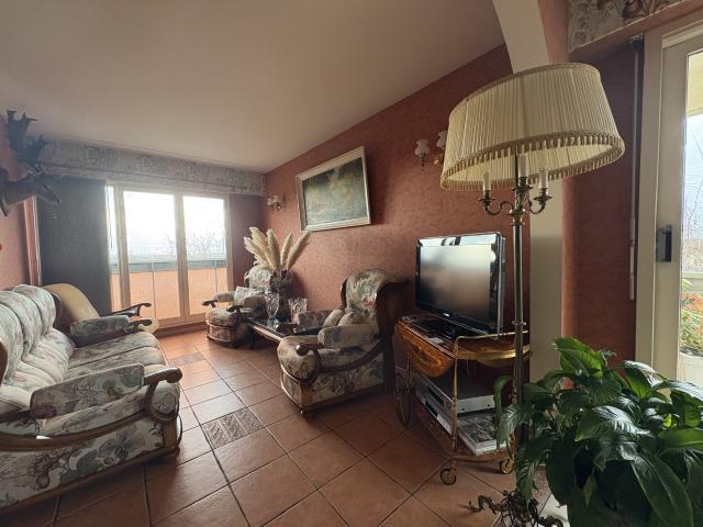 Appartement 4 pièces 84 m²