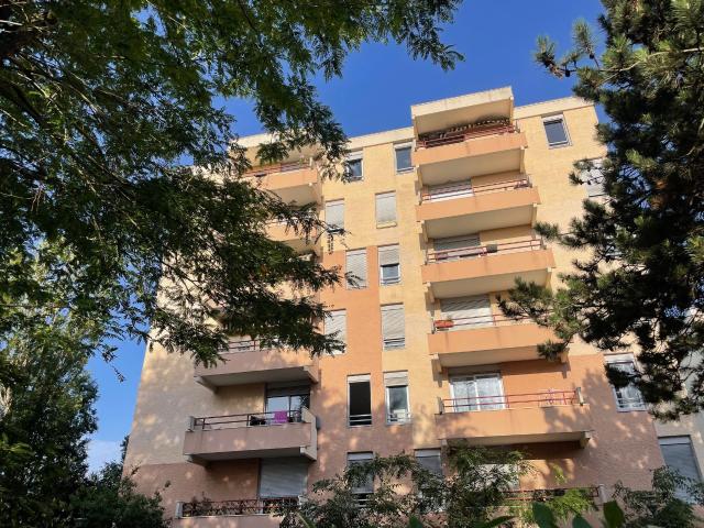 Appartement 4 pièces 84 m²