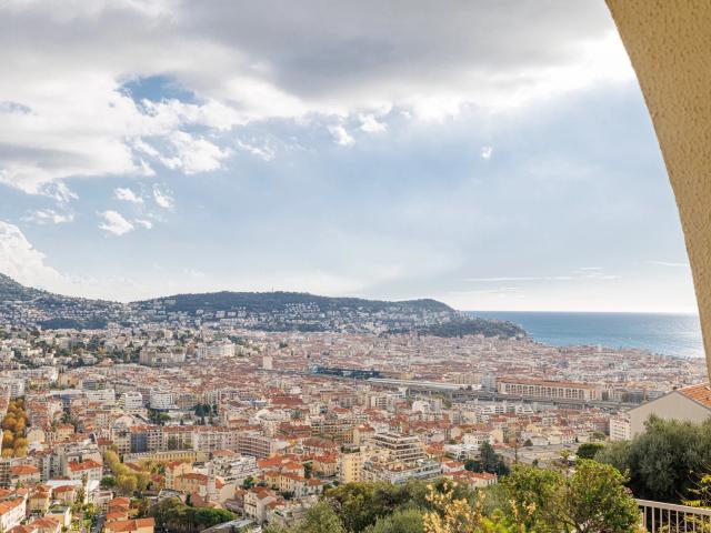 Appartement 4 pièces 84 m²
