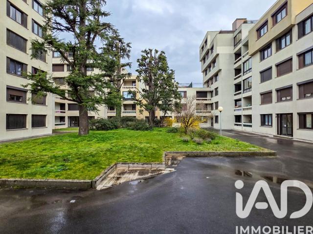 Appartement 4 pièces 84 m²
