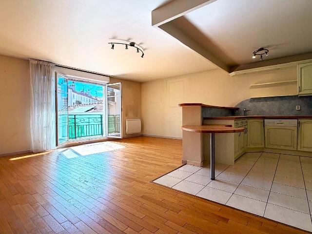 Appartement 4 pièces 84 m²